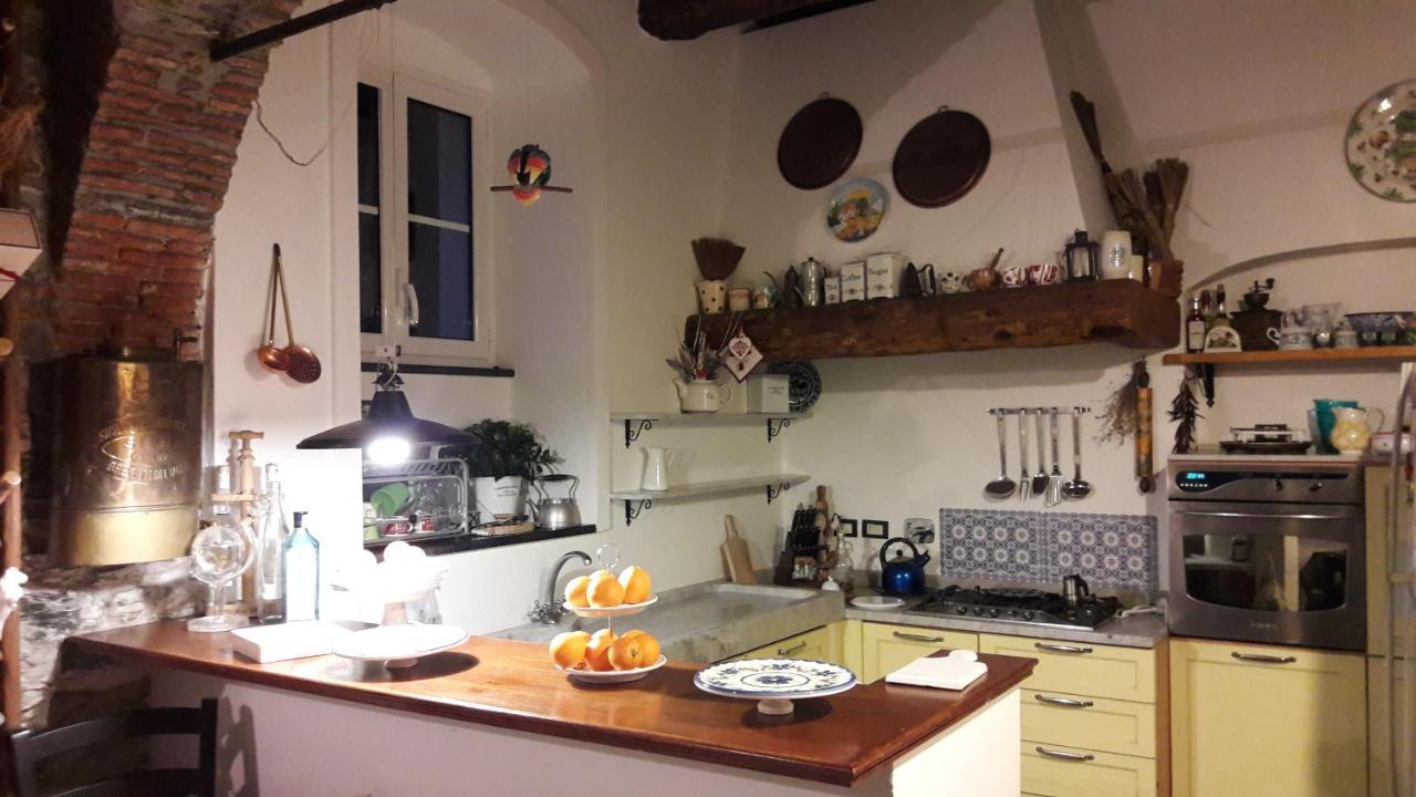 The Italian Riviera Bed and Breakfast San Salvatore  Exteriör bild